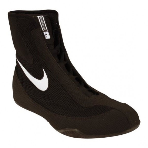 nike machomai mid boxing boots black