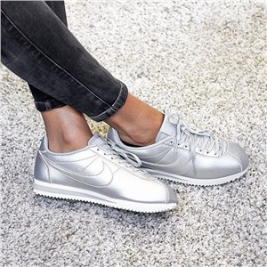  Кроссовки женские Adidas. Артикул 332976